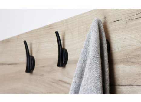 Věšák Emil černý matný