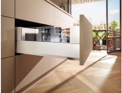 Merivobox 40kg bílá E Boxcover 450mm Blumotion/TOB