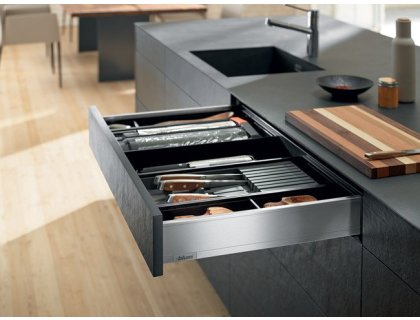 Legrabox 40kg šedá orion M 500mm Blumotion/TOB