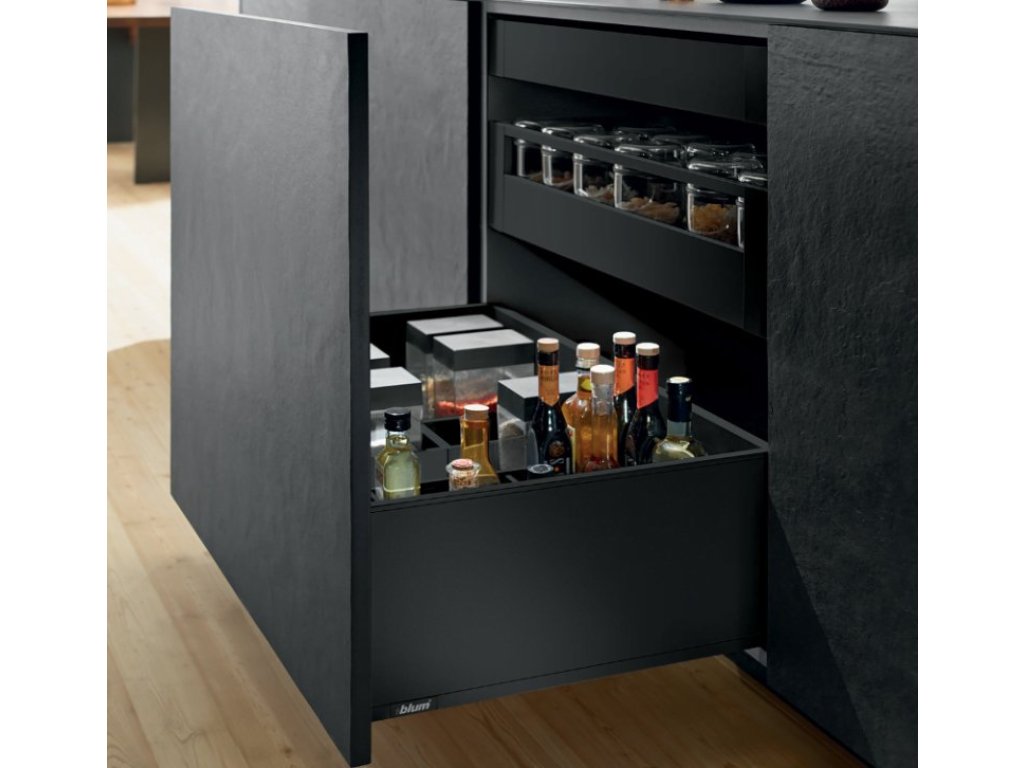 Legrabox 70kg černý karbon F 550mm Blumotion/TOB